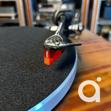 Load image into Gallery viewer, Pro-Ject 1 Xpression Carbon Classic UKX (Bare Unit no Cartridge)