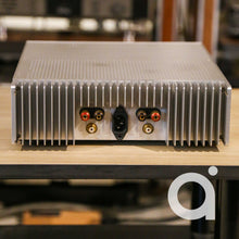 Load image into Gallery viewer, Chord SPM 400 Stereo Amplifier