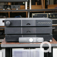 Load image into Gallery viewer, Naim Audio NAC 152 XS + NAP 155 XS + Flatcap XS + Speaker Cables w/ QED Head
