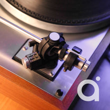 Load image into Gallery viewer, Thorens TD 145 Turntable w/ VM95E Cartridge