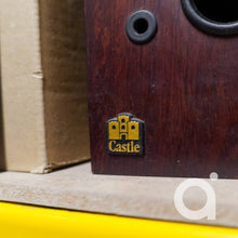 Load image into Gallery viewer, Castle Durham ii Bookshelf Speakers