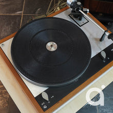 Load image into Gallery viewer, Thorens TD 160 Turntable
