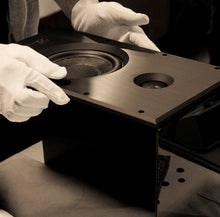 Load image into Gallery viewer, Burmester B10