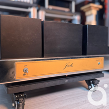 Load image into Gallery viewer, Jadis Defy 7 Tube Pre-Amplifier + DPL Tube Power Amplifier SET
