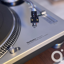 Load image into Gallery viewer, Technics SL-1200MK2 Direct-Drive Turntable
