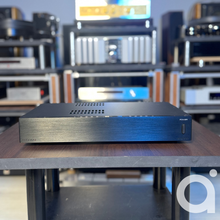 Load image into Gallery viewer, Audiolab 8200M Monoblocks Power Amplifier
