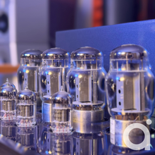 Load image into Gallery viewer, PrimaLuna ProLogue Premium Integrated Amplifier
