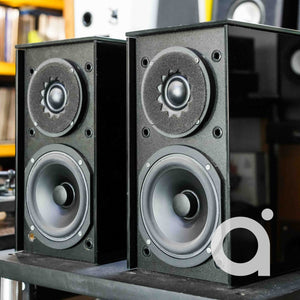 Audio Physic Classic Compact Piano Black Glass Finish Speakers (NOS)
