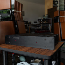 Load image into Gallery viewer, Bryston B2 Stereo Amp
