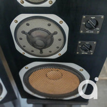 Load image into Gallery viewer, Yamaha NS-1000 Monitor (with stand)

