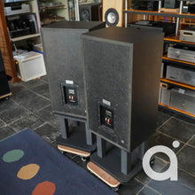 Load image into Gallery viewer, Yamaha NS-1000 Monitor (with stand)
