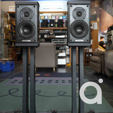 Load image into Gallery viewer, Sonus Faber Liuto Monitor TAS 214 /w Original Sonus Faber Stands
