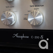 Load image into Gallery viewer, Accuphase c-200S Stereo Control Center + P-300S Stereo Power Amplifier (UPGRADED) 5-way Binding post + IEC Plug
