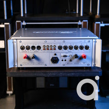 Load image into Gallery viewer, Burmester 032 Integrated Amplifier
