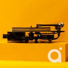 Load image into Gallery viewer, Origin Live Swift Turntable
