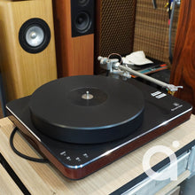 Load image into Gallery viewer, Clearaudio Ovation Turntable
