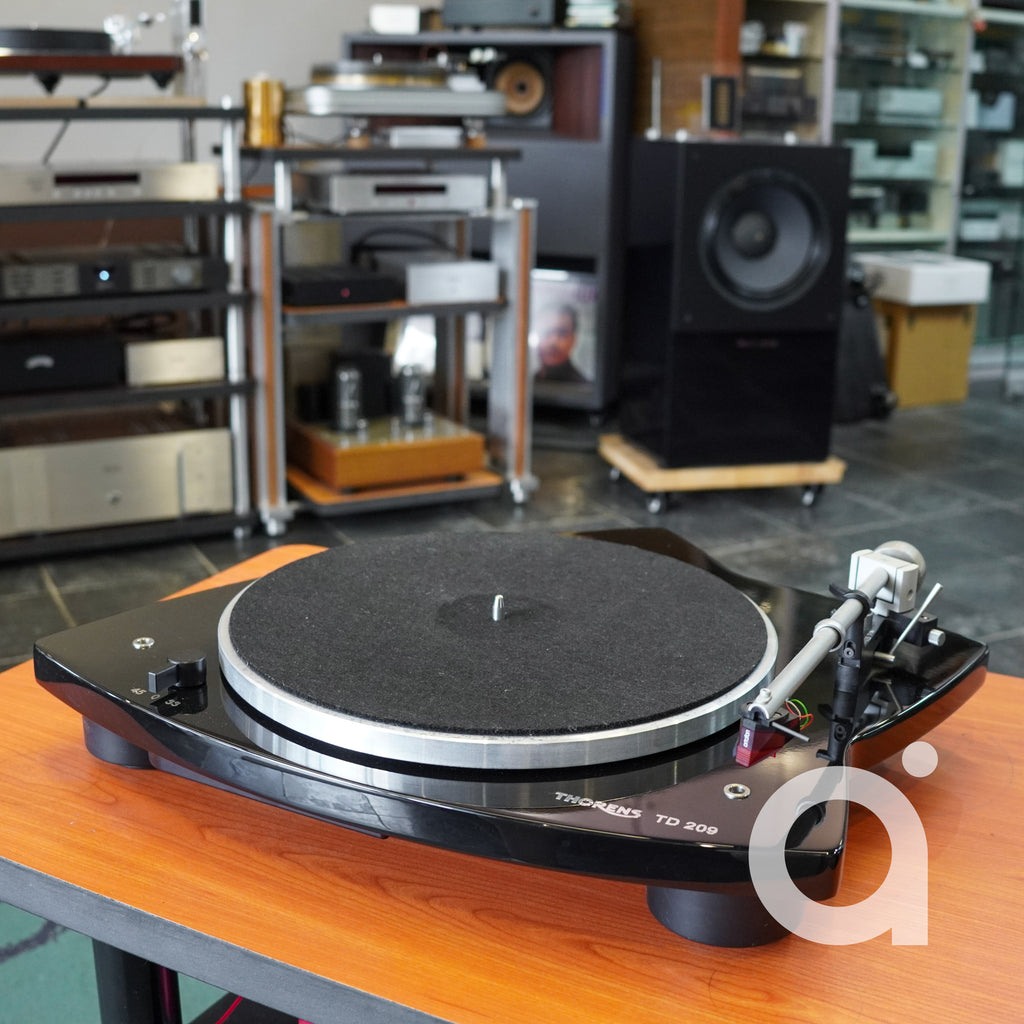 Thorens TD 209