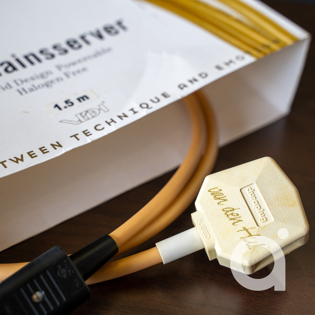 Van Den Hul The Mainserver (UK)